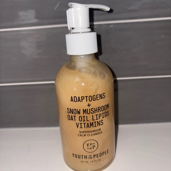 Youth to the People Adaptogens Cleanser - Picture 1 of 6